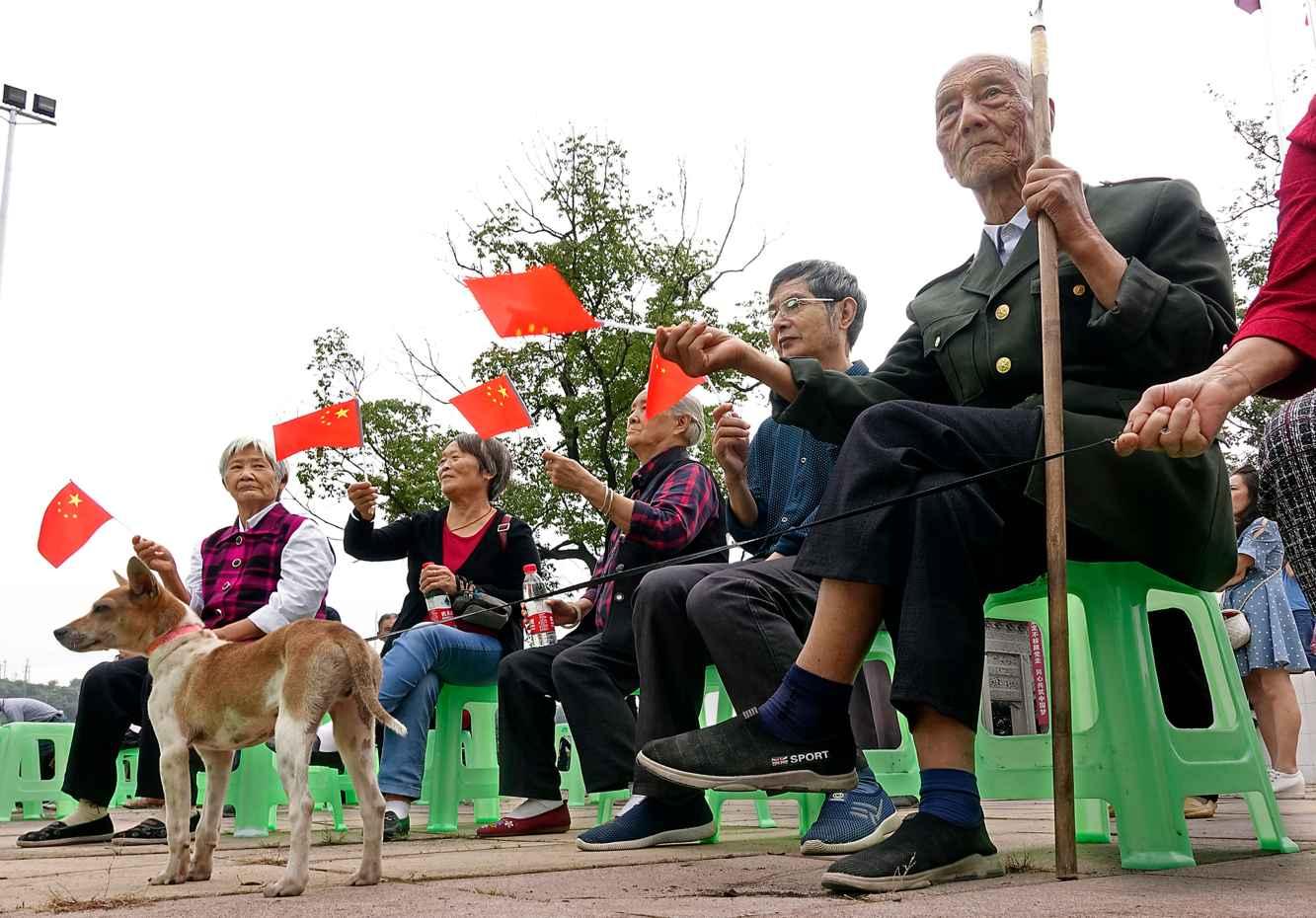 节前大走访 促稳保平安